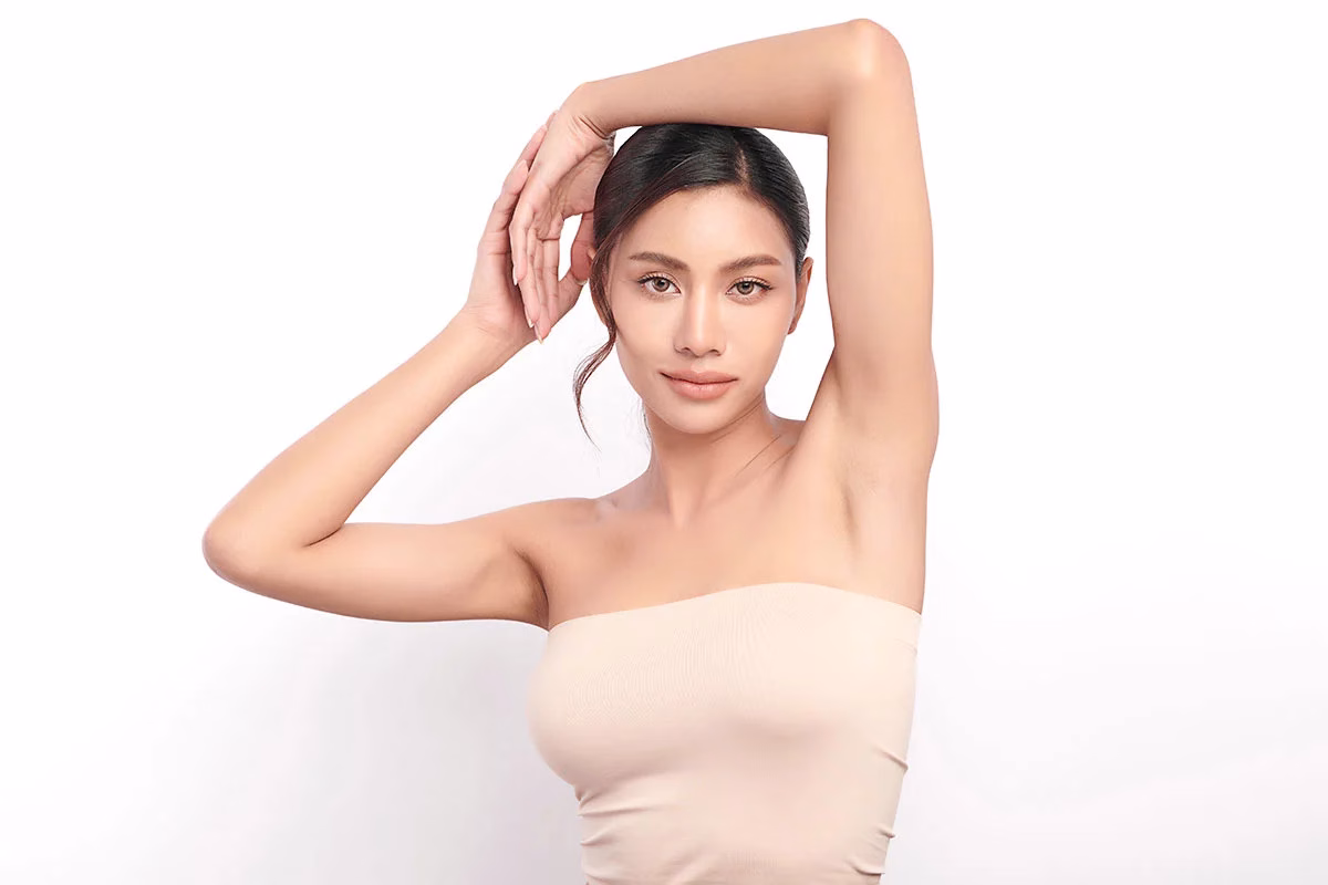 Intimate Brightening Pink Peeling at Aesthetemed Hallandale Beach
